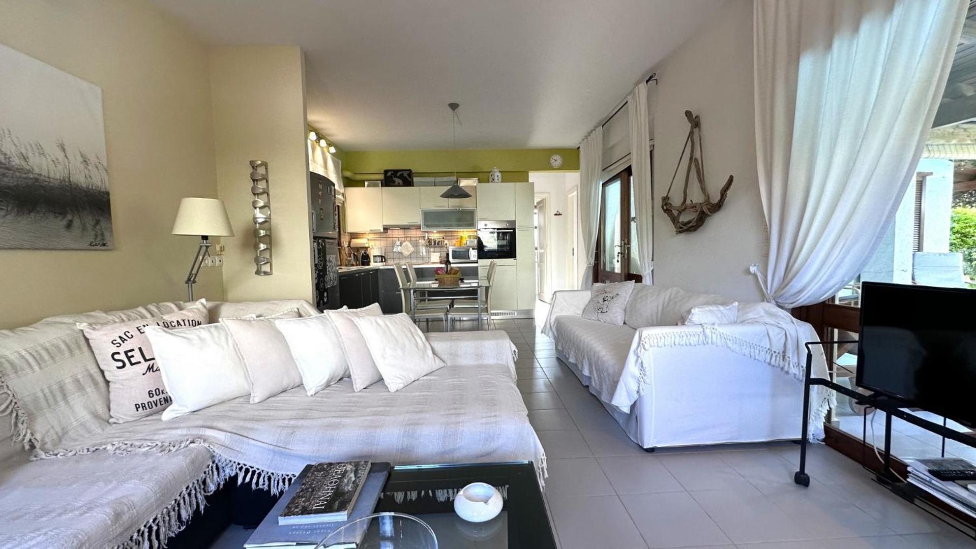 Villa Amy With A Pool In Porto Hydra By Goutos Properties Thermisía Exteriör bild