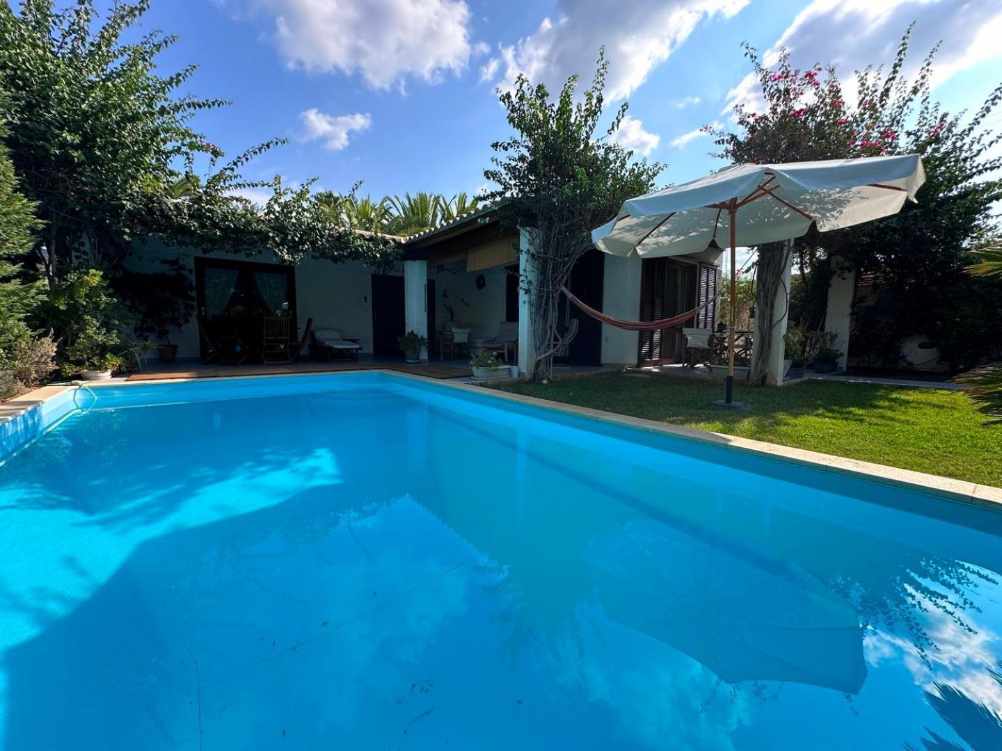 Villa Amy With A Pool In Porto Hydra By Goutos Properties Thermisía Exteriör bild