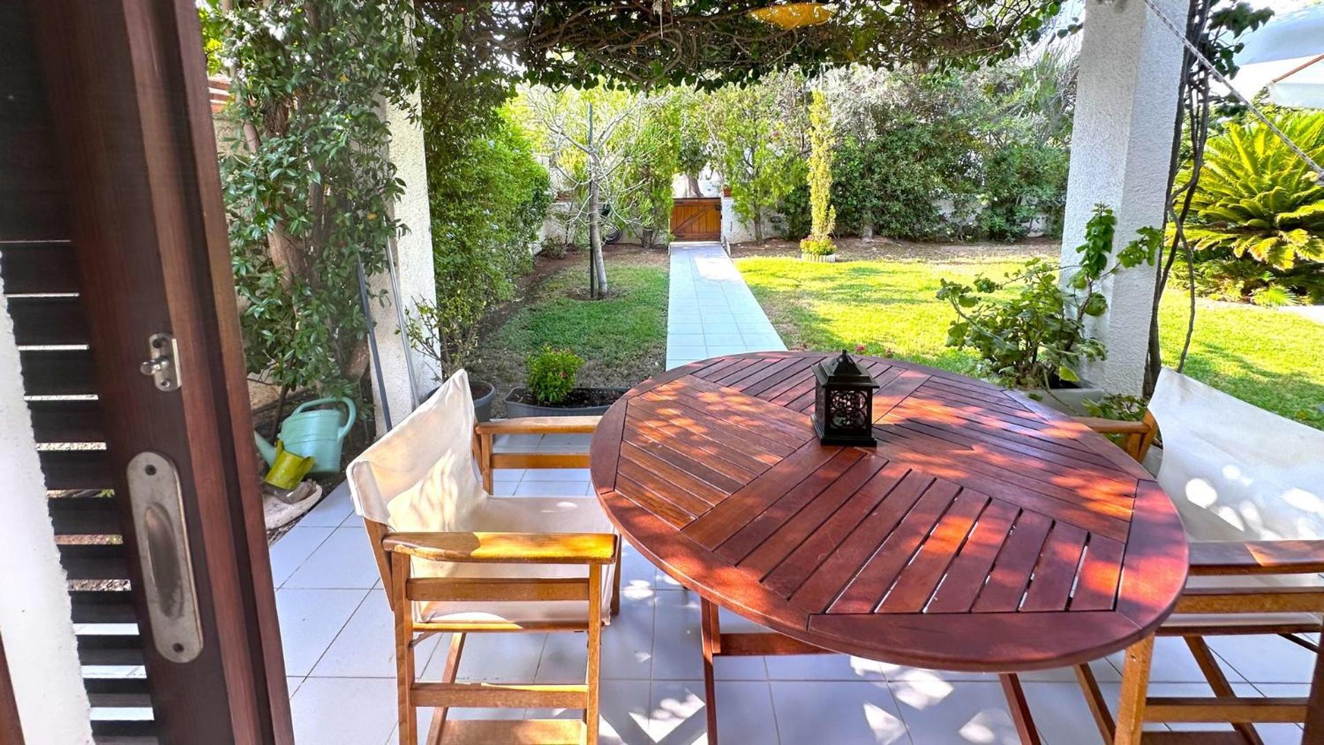 Villa Amy With A Pool In Porto Hydra By Goutos Properties Thermisía Exteriör bild